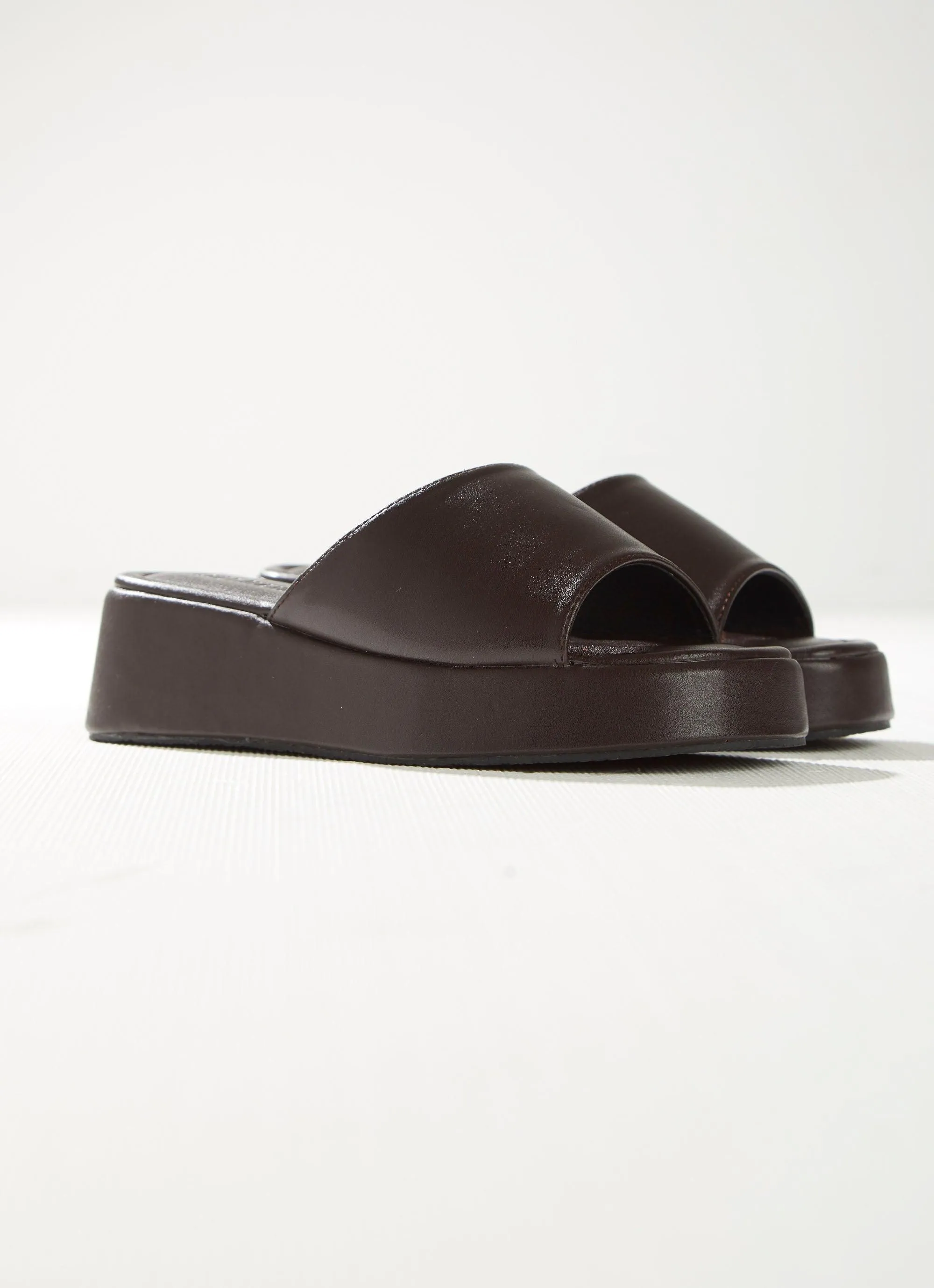 Ambrose Mule - Choc Brown