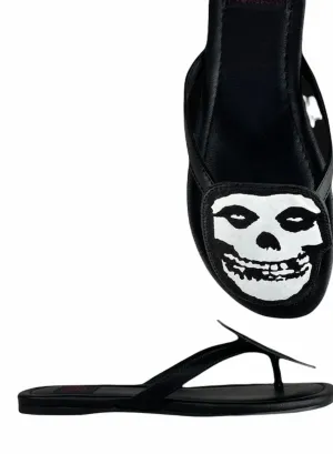 Betty Misfits Skull Sandals