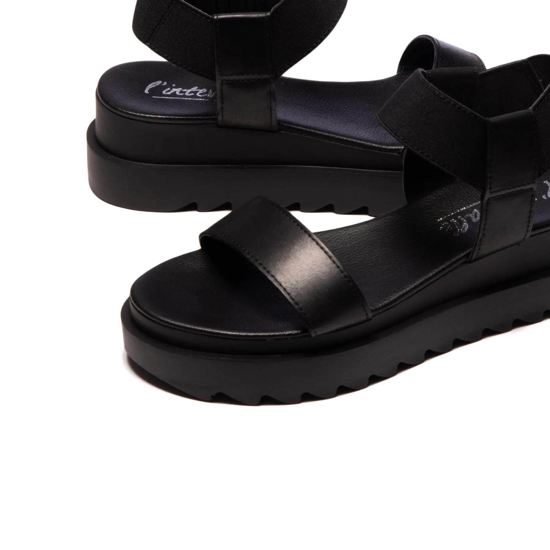Gerta Black Leather
